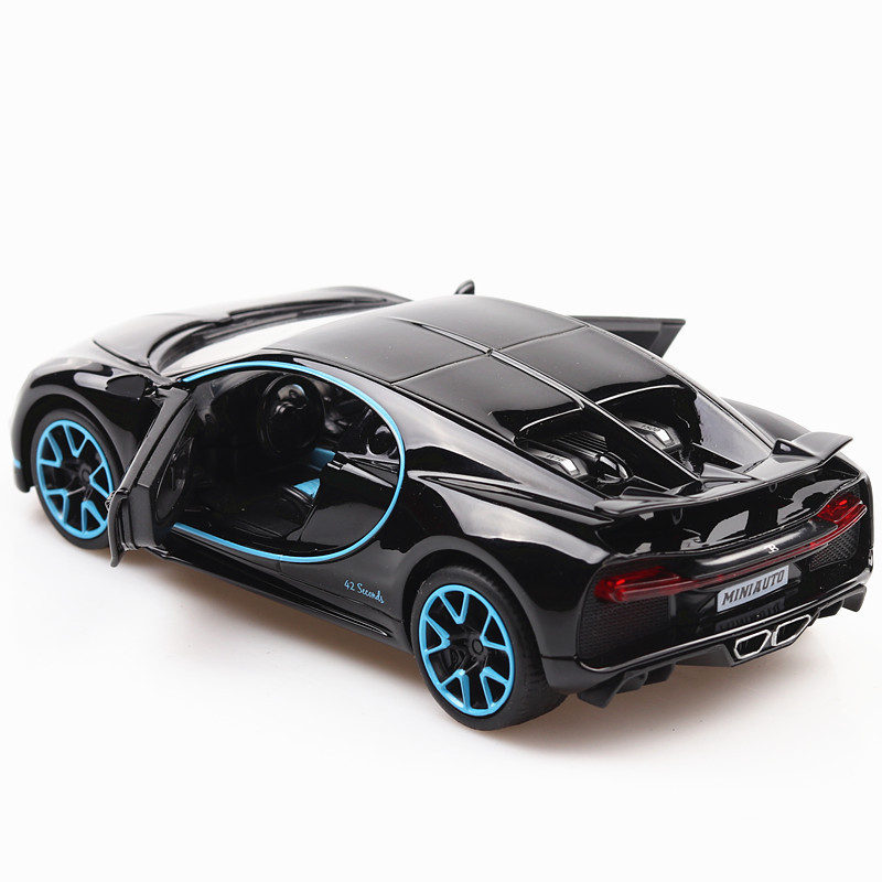 1:32 Chiron Simulation Superca - Photography Lighting Simulator Free recension och pris